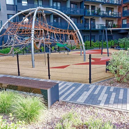 Przytulny Apartament Z Ogrodkiem W Doskonalej Lokalizacji Fair Rentals ヴロツワフ エクステリア 写真