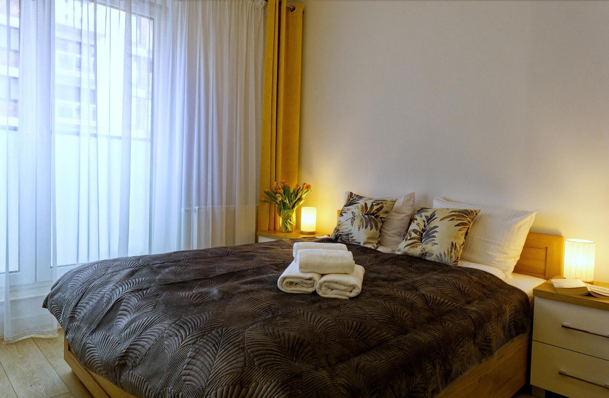 Przytulny Apartament Z Ogrodkiem W Doskonalej Lokalizacji Fair Rentals ヴロツワフ エクステリア 写真